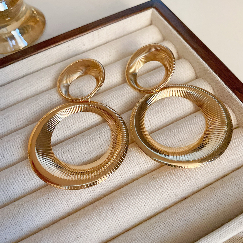 Ribbed Gold Double-Circle Statement Drop Earrings